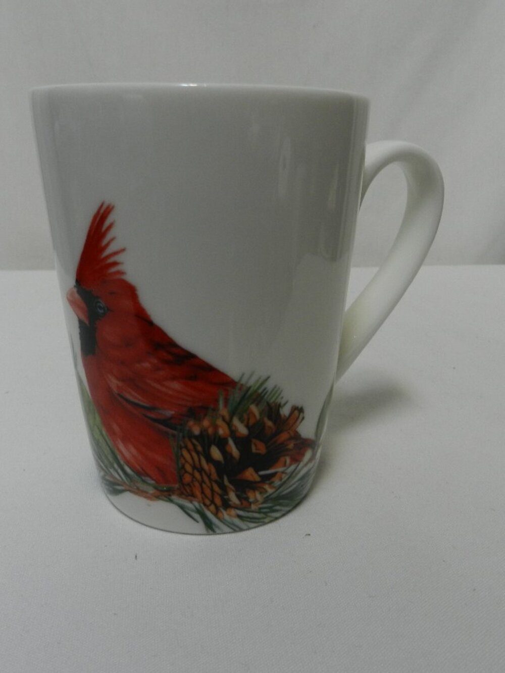 Williams Sonoma Woodland Berry Red Cardinal Bird Christmas Mug Pine Cone